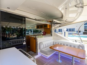 Купить 2017 Riviera 5400 Sport Yacht