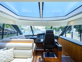 Купить 2017 Riviera 5400 Sport Yacht