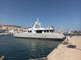 Catamaran 24