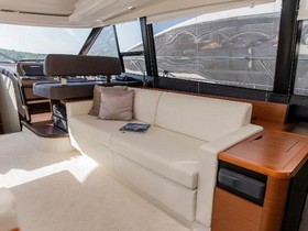 2016 Prestige 550