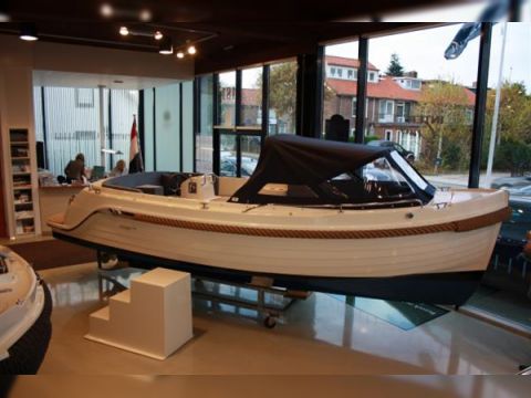 2014 Interboat 640 à vendre