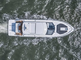 Купить 2023 Cruisers Yachts 50 Cantius