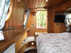 2004 Aqualine 57' Narrowboat