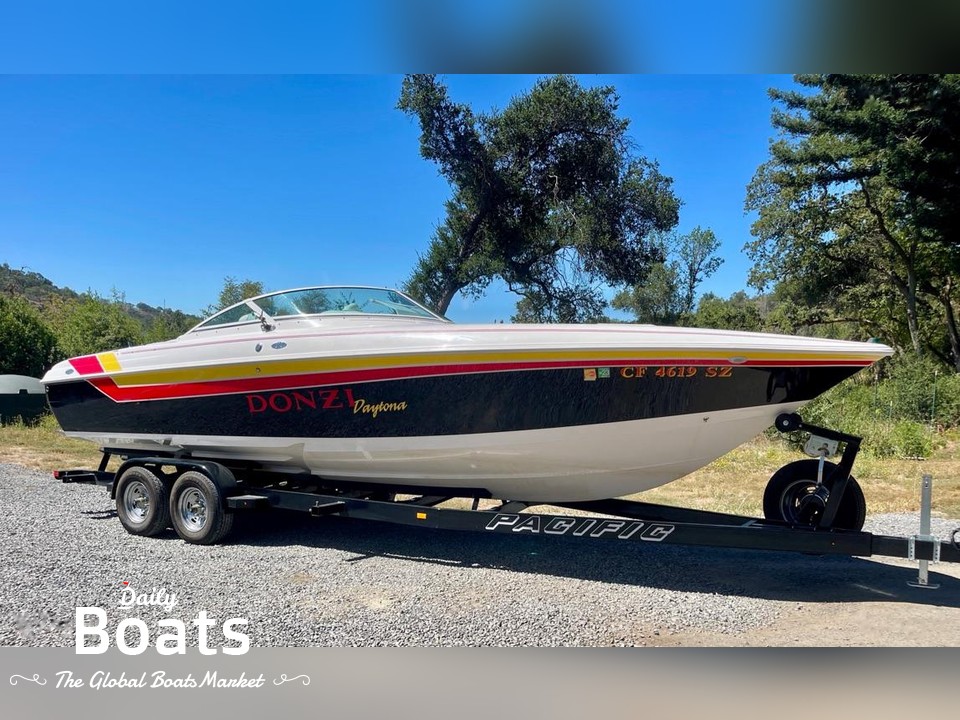 1999 Donzi 28 Zx for sale. View price, photos and Buy 1999