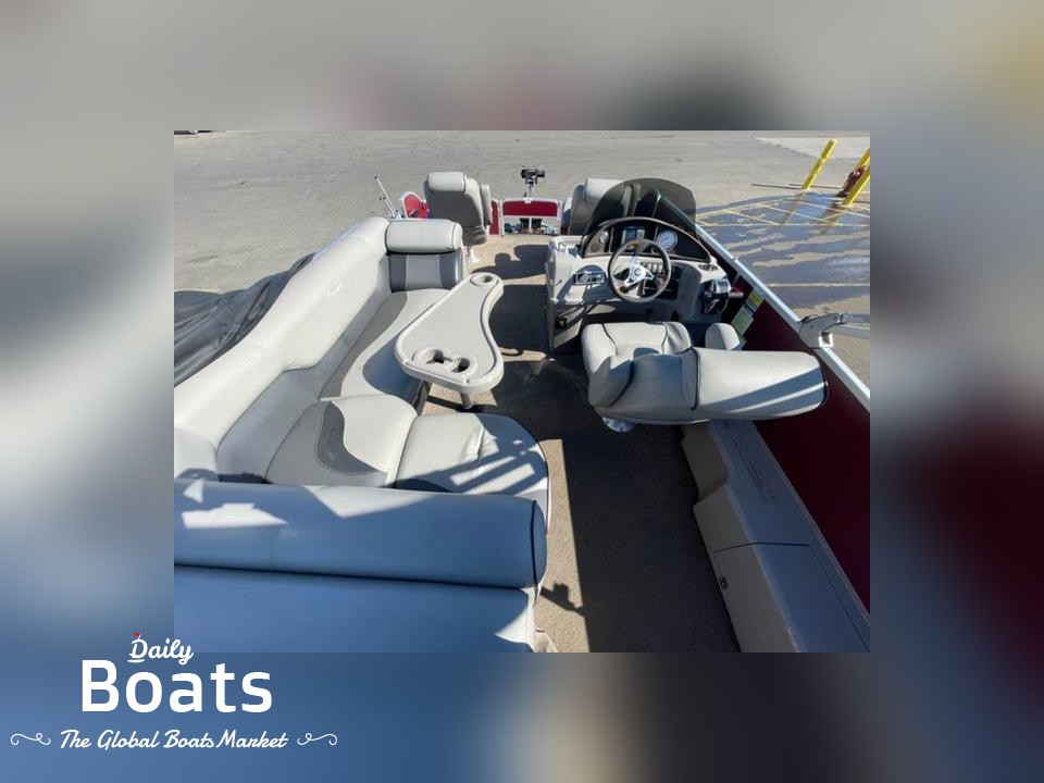 2013 Premier 22 Castaway for sale. View price, photos and Buy 2013