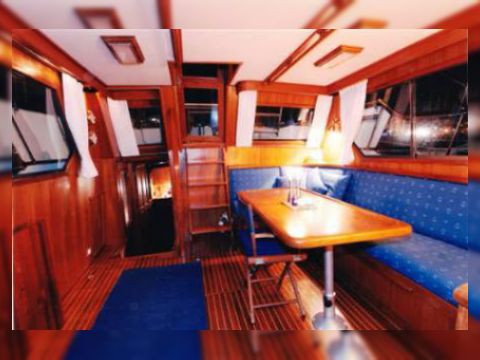 1986 Trader 41