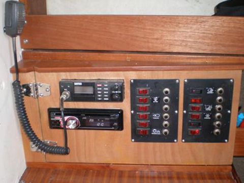 1985 Cobra 850 in vendita