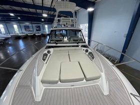 Buy 2022 Boston Whaler 405 Conquest