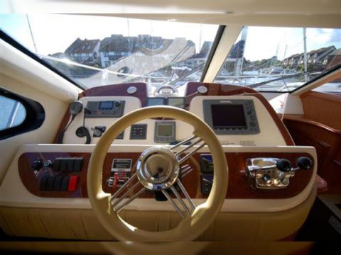 2008 Silverton 38