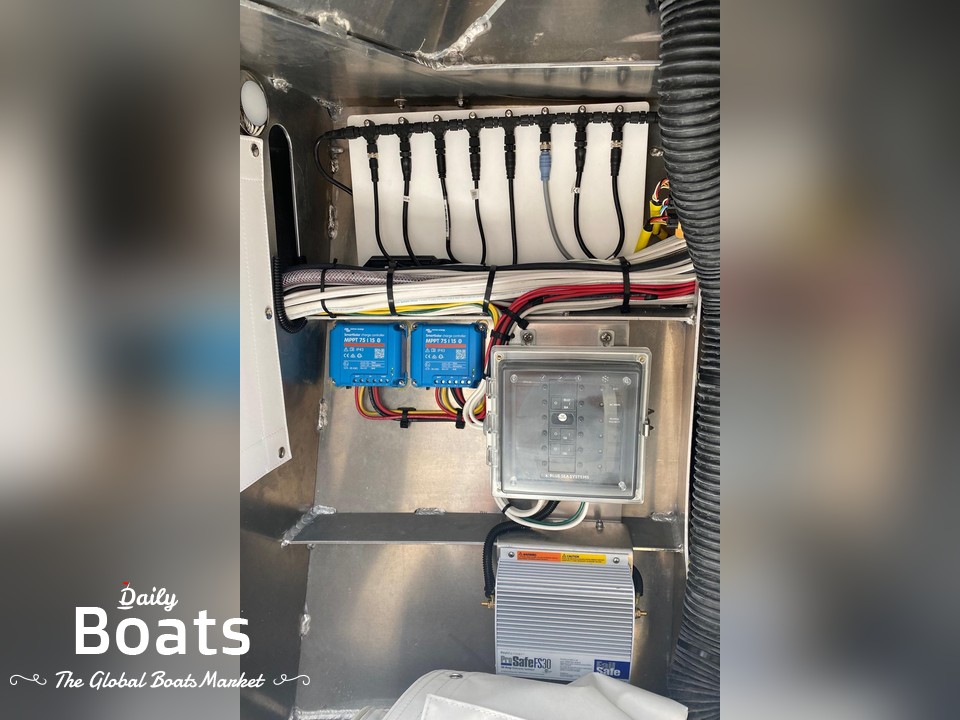 2021 Liquid Metal Marine Quatsino 24 for sale. View price, photos and Buy 2021 Liquid Metal