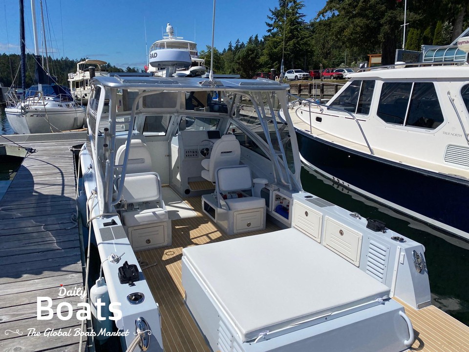 2021 Liquid Metal Marine Quatsino 24 for sale. View price, photos and