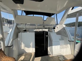 1999 Carver 404 Cockpit Motor Yacht