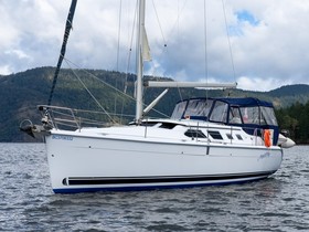 Hunter 41 Deck Salon