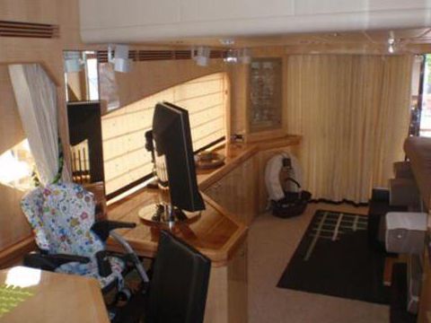 2006 Elegance 64