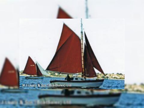 Smack Like Yacht.11M Wooden Gaff Cutter.
