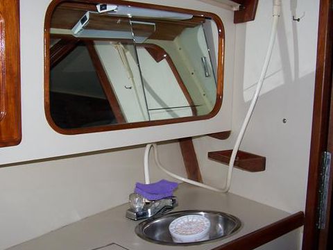 Buy 1985 Islander 38C