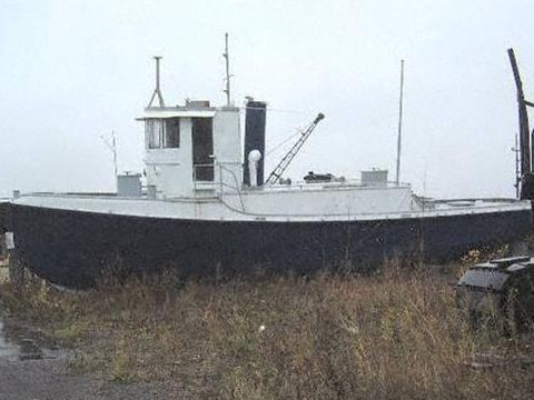  Tug Boat Model Bow