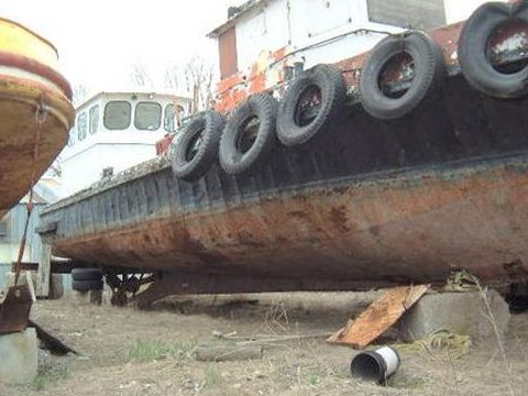  Tug Boat Model Bow
