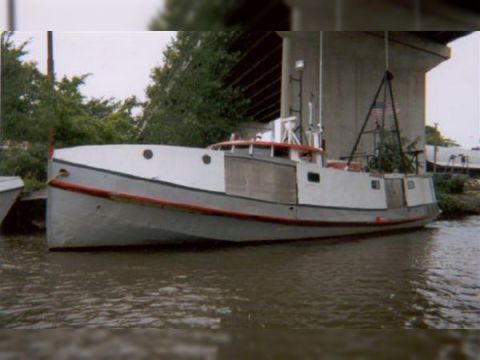 Great Lakes 69 Commercial Fishing Vessel