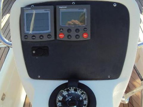 2001 Bavaria 37 for sale