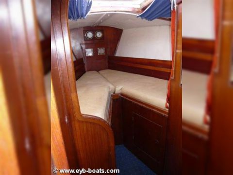 Buy 1980 Oyster 37