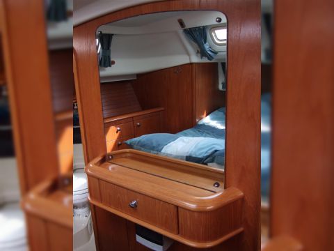 Buy 1998 Regal 242