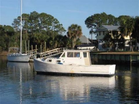 Sirius Yachts Lobster