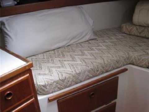 1981 Pearson Cb Sloop