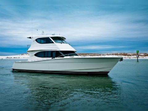 Maritimo Enclosed Flybridge