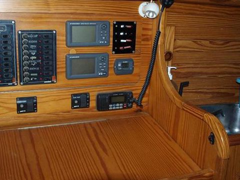 1995 JNF 38Sloop for sale