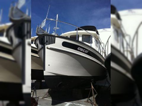 Nordic Tugs 32 Flybridge