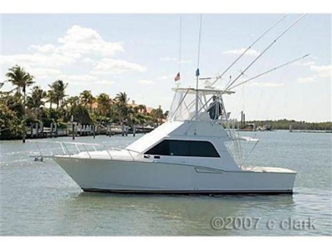 Cabo 35 Convertible