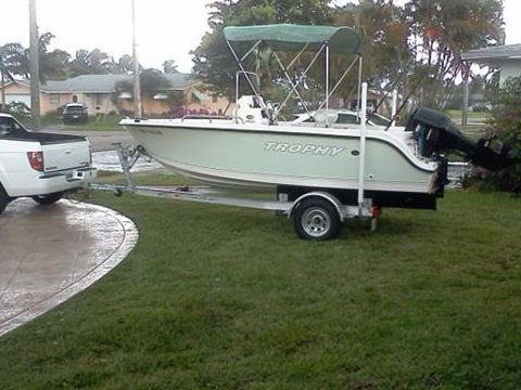 2004 Trophy 1703 for sale
