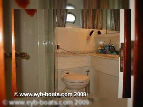 Buy 1998 Azimut 70