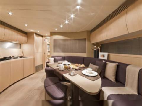2013 Pershing 50.1