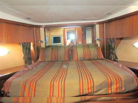 Buy 2007 Sunseeker Predator 72