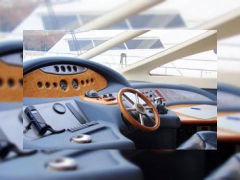 2003 Azimut 62