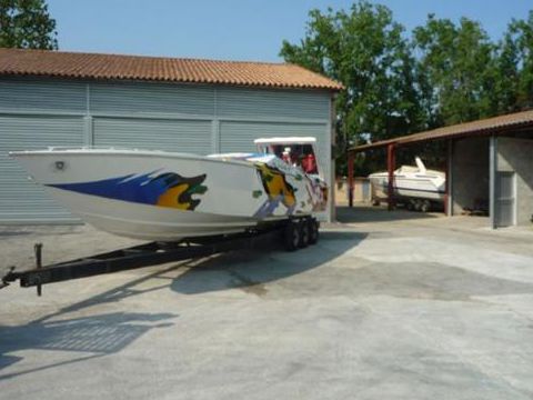 Cigarette Racing Top Gun