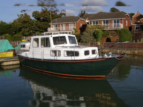 Island Plastics IP 27