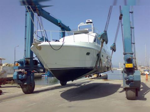 Buy 1990 Ferretti 36 Fly