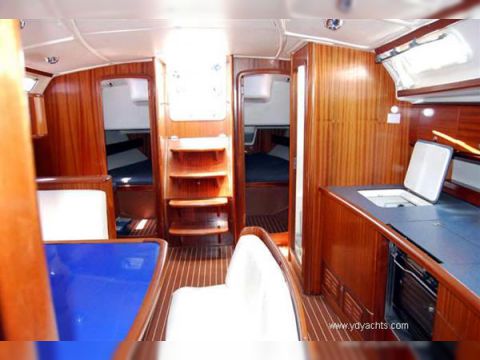 2002 Bavaria 44