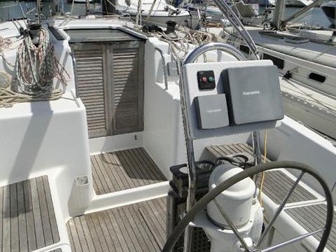 Buy 2004 Jeanneau 40