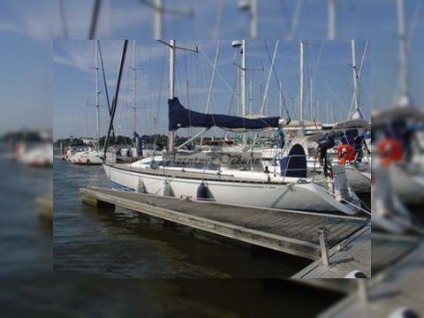 J Boats J109