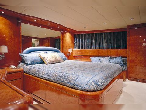 1998 Mangusta 105 Open for sale