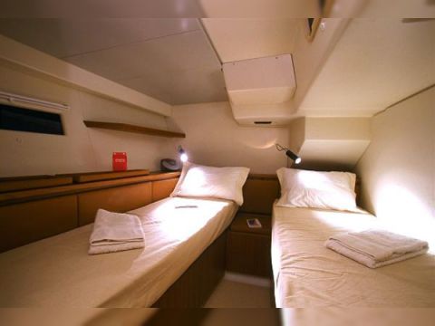 2004 Maxi Dolphin 65 for sale