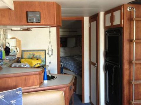 1993 Carver 320 for sale