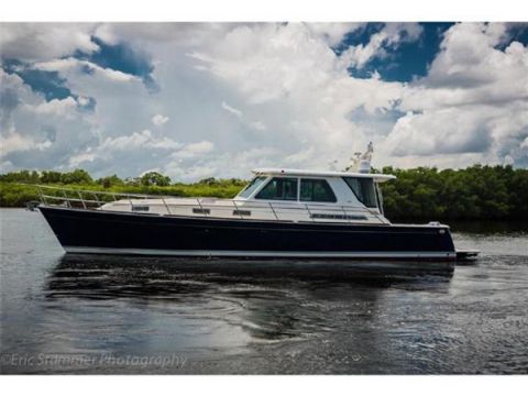 Sabre 52 Saloon Express