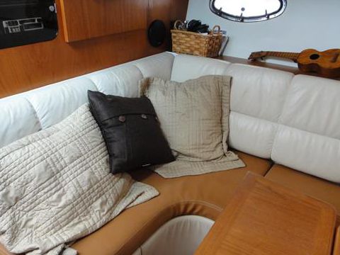 Buy 2006 Bavaria 39