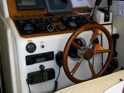 Buy 1996 Doqueve 370 Fly