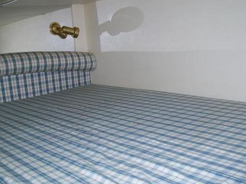 1996 Doqueve 370 Fly